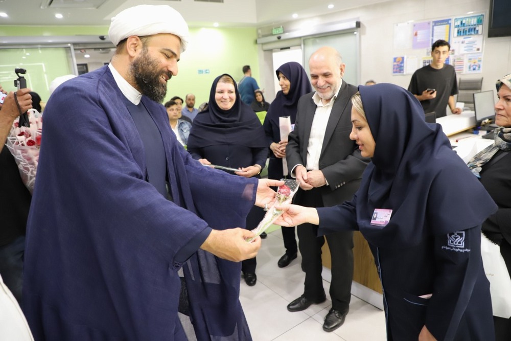بازدید مسئول نهاد نمایندگی مقام معظم رهبری در دانشگاه از مجتمع بیمارستانی امیراعلم